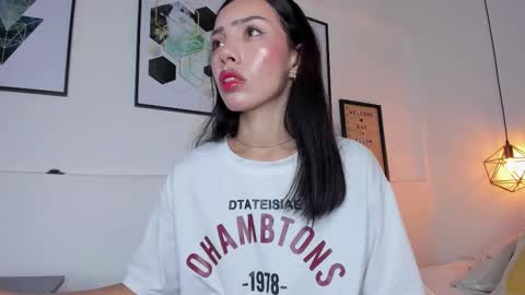 Amy online show from October 2025 01:33:02 PM