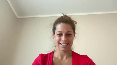 Amy Smilez online show from May 2026 01:52:02 PM