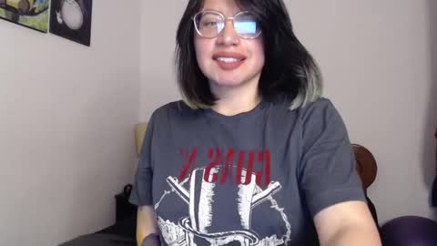 Snapshot of amywine7 chatting on January 2025 05:50:01 AM Amy online show from January 2025 05:50:01 AM