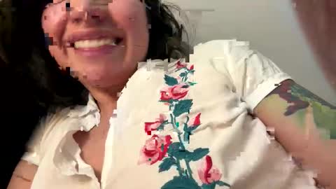 Snapshot of amywine7 chatting on April 2026 05:18:02 AM Amy online show from April 2026 05:18:02 AM