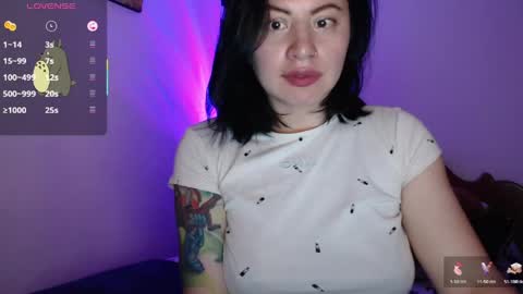 Snapshot of amywine7 chatting on May 2026 04:30:02 AM Amy online show from May 2026 04:30:02 AM