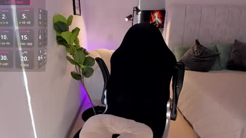    online show from July 2026 03:59:01 PM