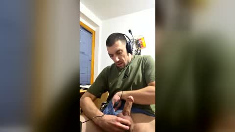 amyyrlikesdeep online show from July 2026 02:51:01 AM
