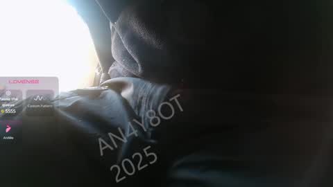 Snapshot of an4y8ot chatting on January 2025 01:08:02 PM A online show from January 2025 01:08:02 PM