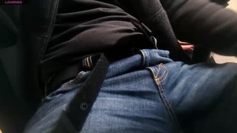 Snapshot of an4y8ot chatting on January 2025 01:13:02 PM A online show from January 2025 01:13:02 PM