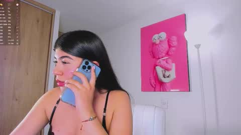 Ana online show from October 2025 07:33:02 PM