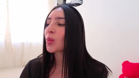 Ana  IG an castillo 1 online show from November 2025 01:54:02 PM