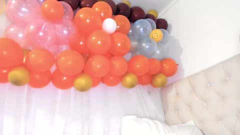 Im anna but you can call me as you want online show from February 2025 05:33:01 AM