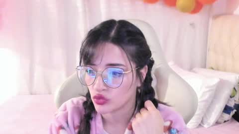 Im anna but you can call me as you want online show from March 2025 11:35:02 PM