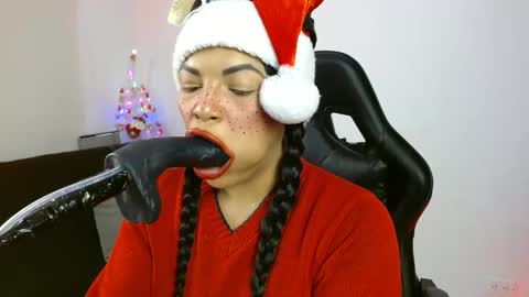 Snapshot of anabel693 chatting on December 2024 07:26:02 AM anabel alice gandara online show from December 2024 07:26:02 AM