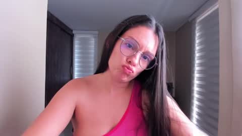Anabel online show from December 2024 04:26:01 PM