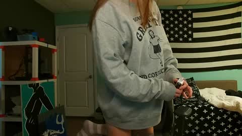 Anabelleleigh online show from January 2025 01:32:01 PM