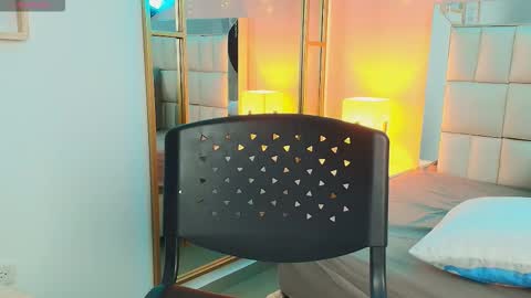 Anahi  online show from December 2025 07:41:02 PM