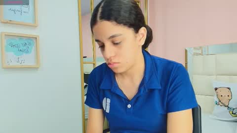 Anahi  online show from March 2026 11:35:01 AM