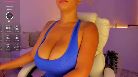 Snapshot of anahi_ryan chatting on February 2025 12:56:01 PM Ana online show from February 2025 12:56:01 PM
