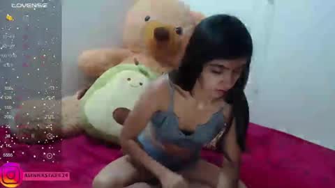 Anahi Browns online show from December 2024 03:00:02 PM