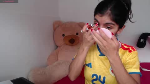 Snapshot of anahibrowns95 chatting on July 2026 06:45:01 PM Anahi Browns online show from July 2026 06:45:01 PM