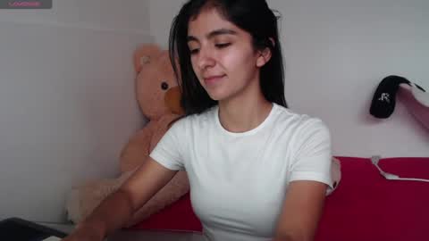 Snapshot of anahibrowns95 chatting on July 2026 06:12:01 PM Anahi Browns online show from July 2026 06:12:01 PM