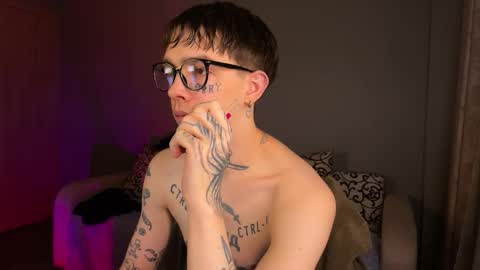 simon online show from September 2025 06:31:02 PM