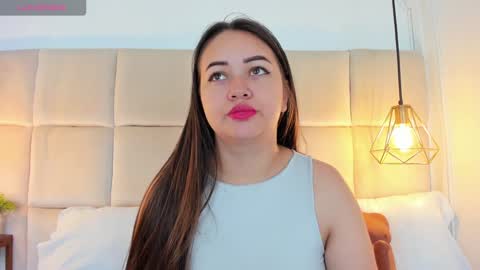 Snapshot of anaisclarkx chatting on December 2024 11:23:02 AM Anais clark online show from December 2024 11:23:02 AM