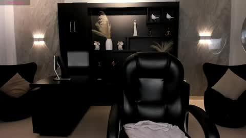 Anais Nin  online show from October 2025 02:58:02 AM