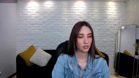 Anais Nin  online show from November 2025 04:00:01 AM