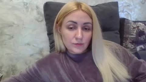 analqueen2024 online show from April 2026 01:32:02 PM