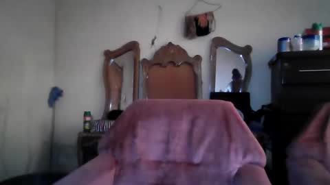 Snapshot of analslut1987 chatting on January 2025 03:48:01 AM analslut1987 online show from January 2025 03:48:01 AM