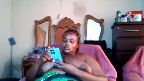 Snapshot of analslut1987 chatting on February 2025 05:40:01 AM analslut1987 online show from February 2025 05:40:01 AM
