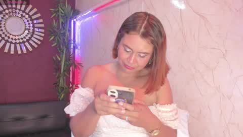 Snapshot of analuna__ chatting on September 2025 09:16:02 PM Ana Luna online show from September 2025 09:16:02 PM