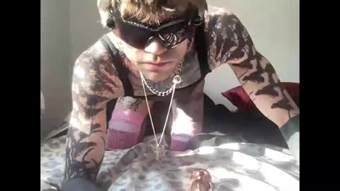Snapshot of analyzethisxxx chatting on January 2025 03:36:01 PM analyzethisxxx online show from January 2025 03:36:01 PM