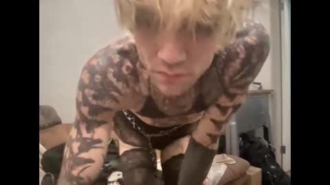 Snapshot of analyzethisxxx chatting on March 2025 12:20:02 AM analyzethisxxx online show from March 2025 12:20:02 AM