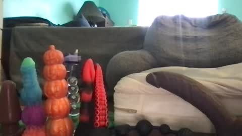 Snapshot of analzilla chatting on December 2025 07:53:02 PM Mandy online show from December 2025 07:53:02 PM