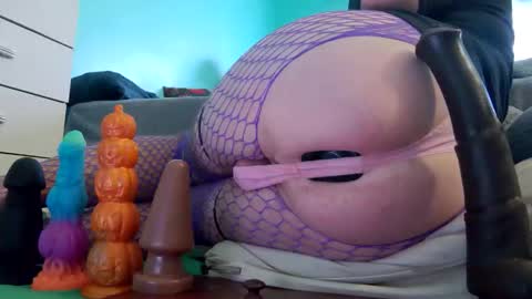 Snapshot of analzilla chatting on February 2026 08:49:02 PM Mandy online show from February 2026 08:49:02 PM