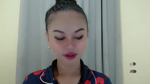 Snapshot of anaruru_ chatting on February 2025 03:16:01 PM ANA online show from February 2025 03:16:01 PM