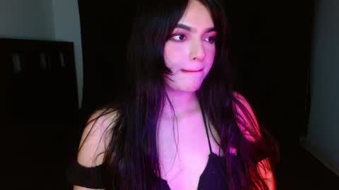 Snapshot of anastasia1213 chatting on December 2024 12:52:01 AM Anastasia Gomez online show from December 2024 12:52:01 AM