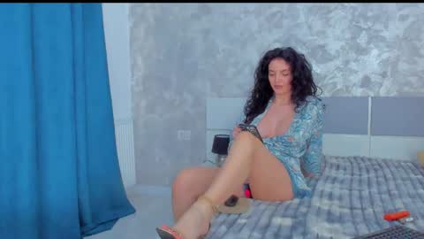 Anastasia online show from April 2026 12:45:02 PM