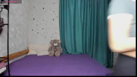 anna online show from February 2025 02:29:01 AM