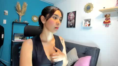 Snapshot of anastasia_tuya chatting on July 2026 09:53:01 PM anastasia online show from July 2026 09:53:01 PM