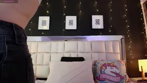 Anastasia  online show from October 2025 07:23:02 PM