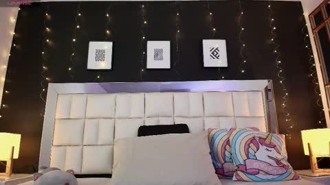 Anastasia  online show from October 2025 07:22:02 PM