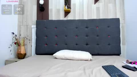 anastasia online show from December 2025 11:51:01 AM