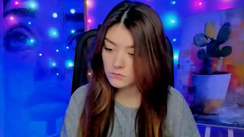 Ana online show from December 2025 01:38:02 PM