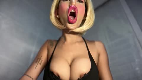 anawalters online show from January 2026 03:49:02 PM