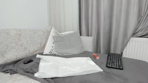 Andreea online show from February 2025 08:54:02 AM