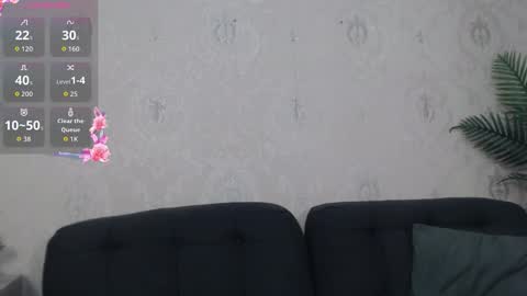 Anays online show from September 2025 03:00:02 AM