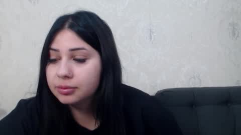 Anays online show from September 2025 04:06:01 AM