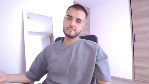 Ander online show from September 2025 08:43:01 PM