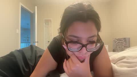Snapshot of anditspinkxo chatting on July 2026 02:32:01 AM anditspinkxo online show from July 2026 02:32:01 AM