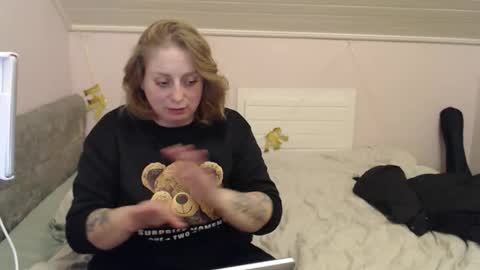 Snapshot of andorphina chatting on January 2025 09:05:02 PM Andorphin online show from January 2025 09:05:02 PM